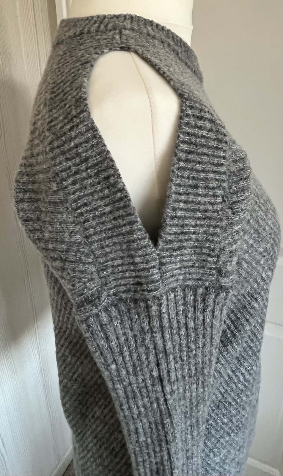 All Saints Terra Open Cold Shoulder Wool Jumper OVERSIZED Size XS Grey Ribbed
