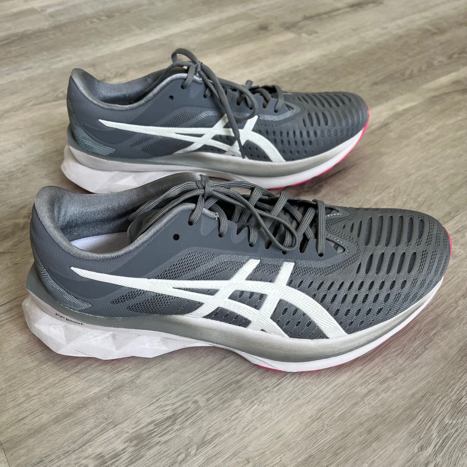 ASICS Novablast 2 Womens 10 Gray White Pink Running Shoes Sneakers Walk 1012A584