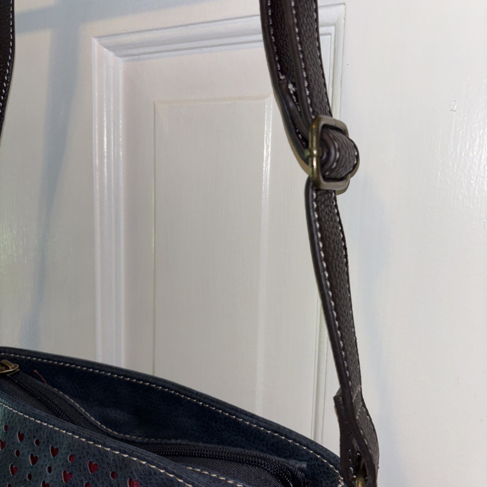 CHALA NAVY BLUE RED CARDINAL SWEET MESSENGER CROSSBODY TOTE PURSE FAUX LEATHER