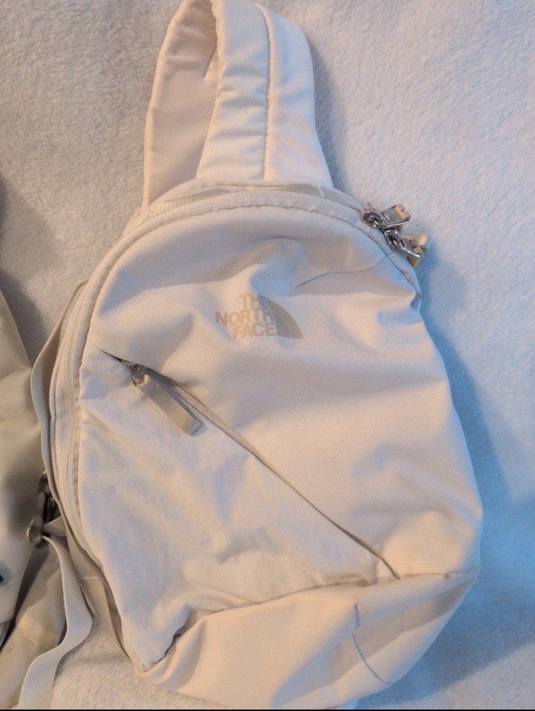 Patagonia White Atom 8L and The North Face Sling Bags Lot of 2