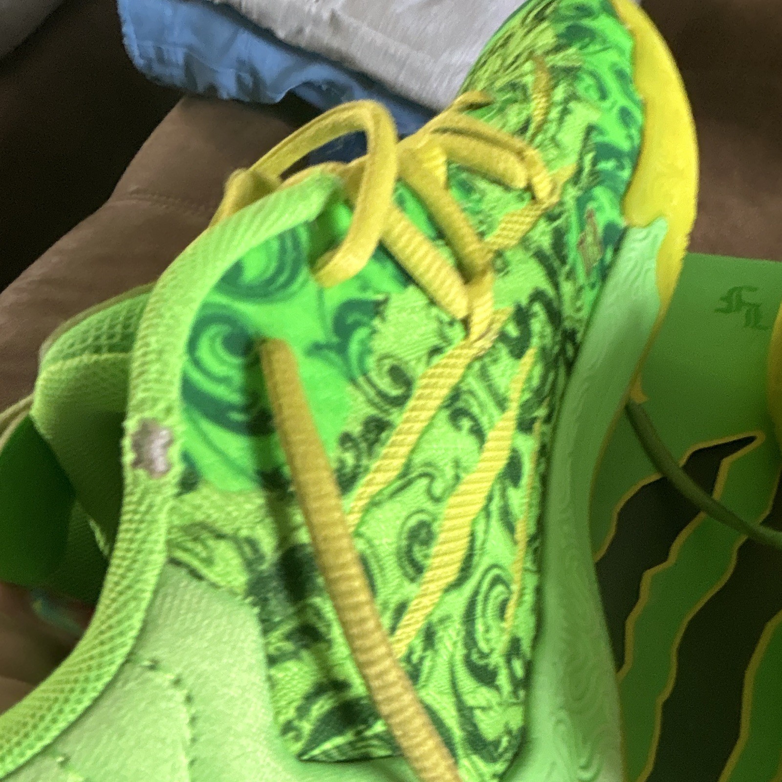 PUMA MB.03 LaFrancé FOREVER.RARE Green/Yellow Mid Top Basketball 379233-01