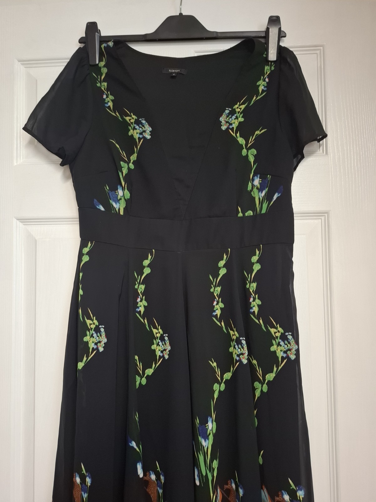 Womens Floryday Dress Black Floral Suit Any Occasion Cruise Holiday Size Small
