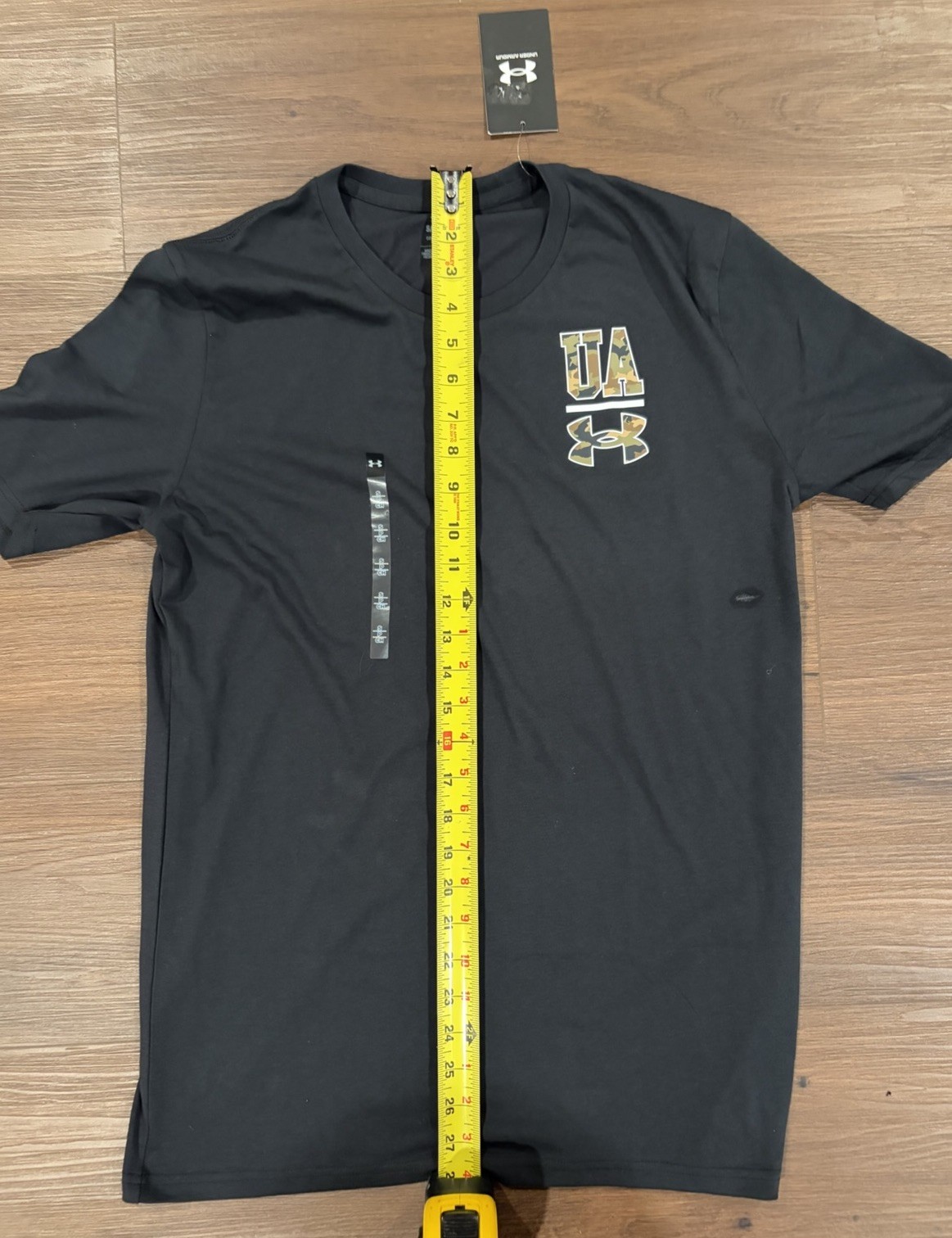 Under Armour Mens Graphic T-Shirt NWT HeatGear Size [S] Camo UA Logo Tee