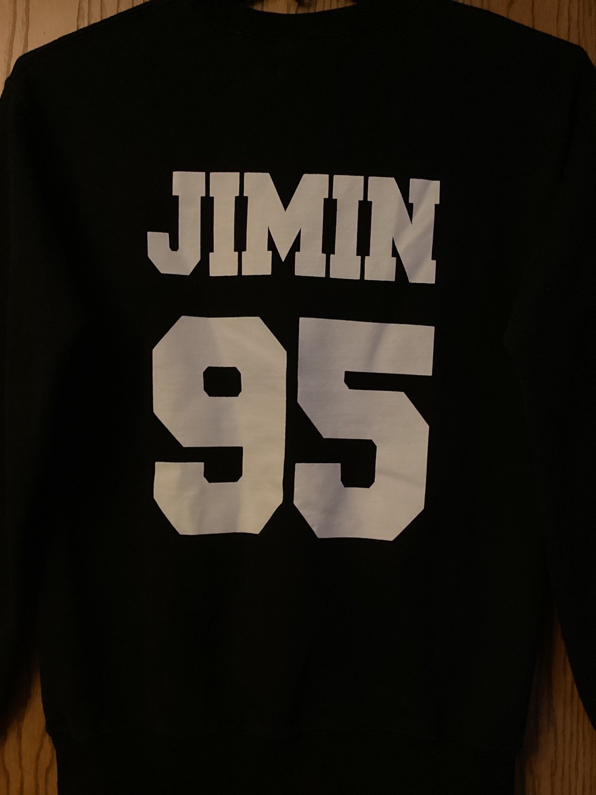 BTS – “Jimin 95” – Black Sweatshirt Featuring Facsimile Signatures On Front – S