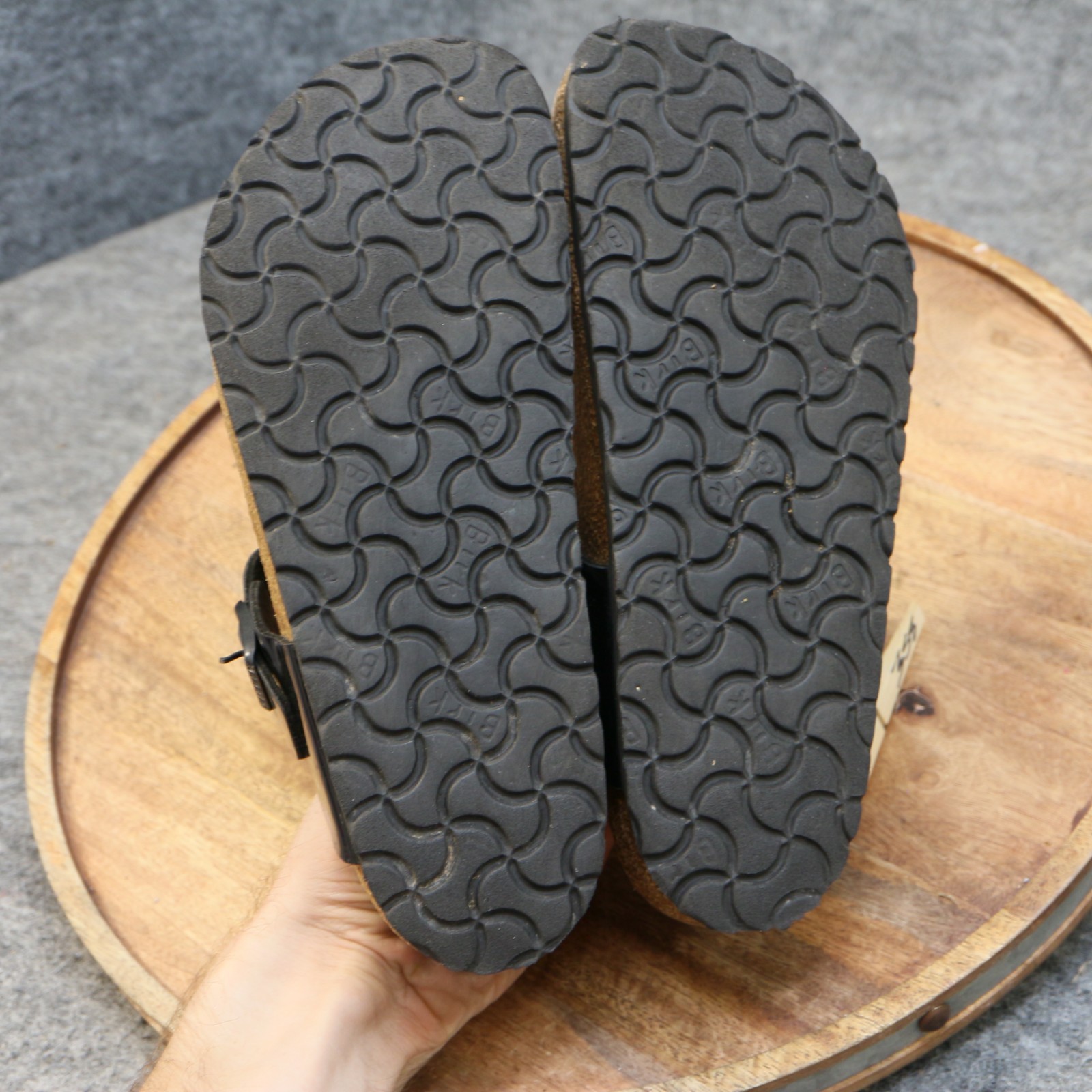 Birkenstock Womens Gizeh Black Patent Birko Flor Thong Sandals Size 38 US 7 Reg.
