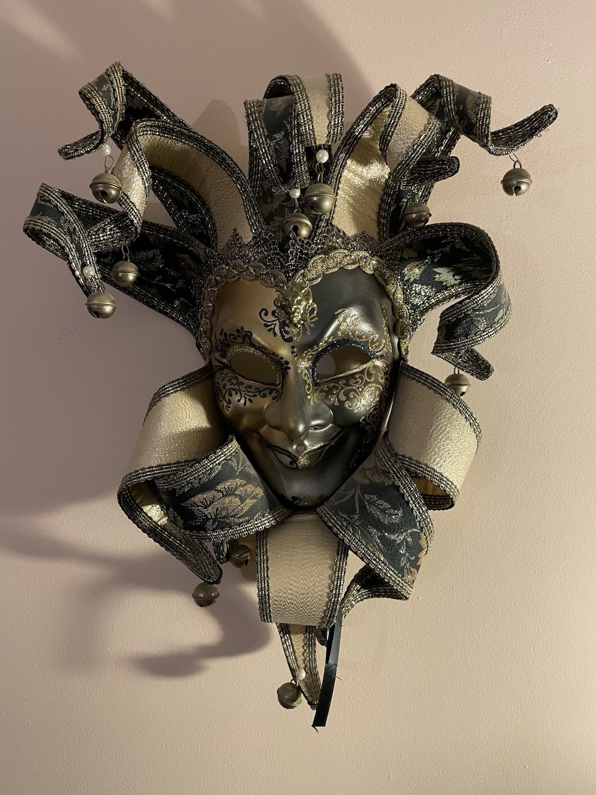VTG 18″ Venetian Sole Luna Italian Jester Mask Hand Made in Italy $320+ Retail