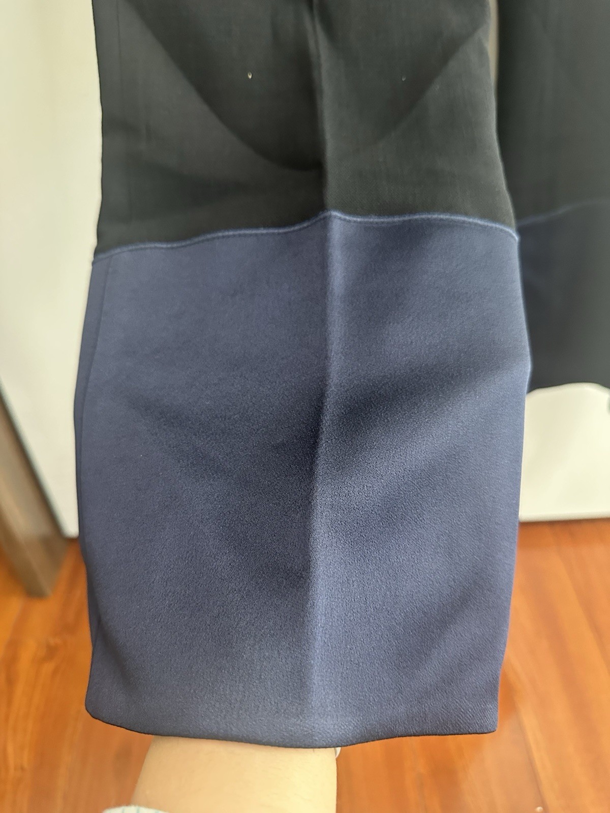 Derek Lam Women’s Black Navy Cuffed Wool Dress Pants Straight Leg Formal, Size 6