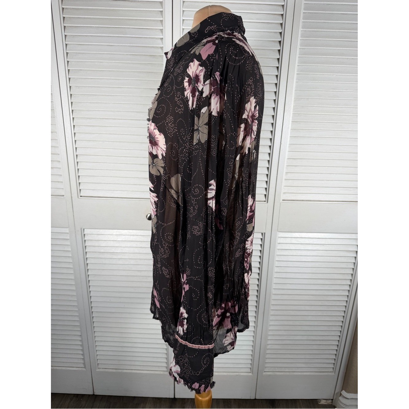 Violet & Claire Floral Mesh Blouse Sheer Ruffle Tie Neck Long Sleeve
