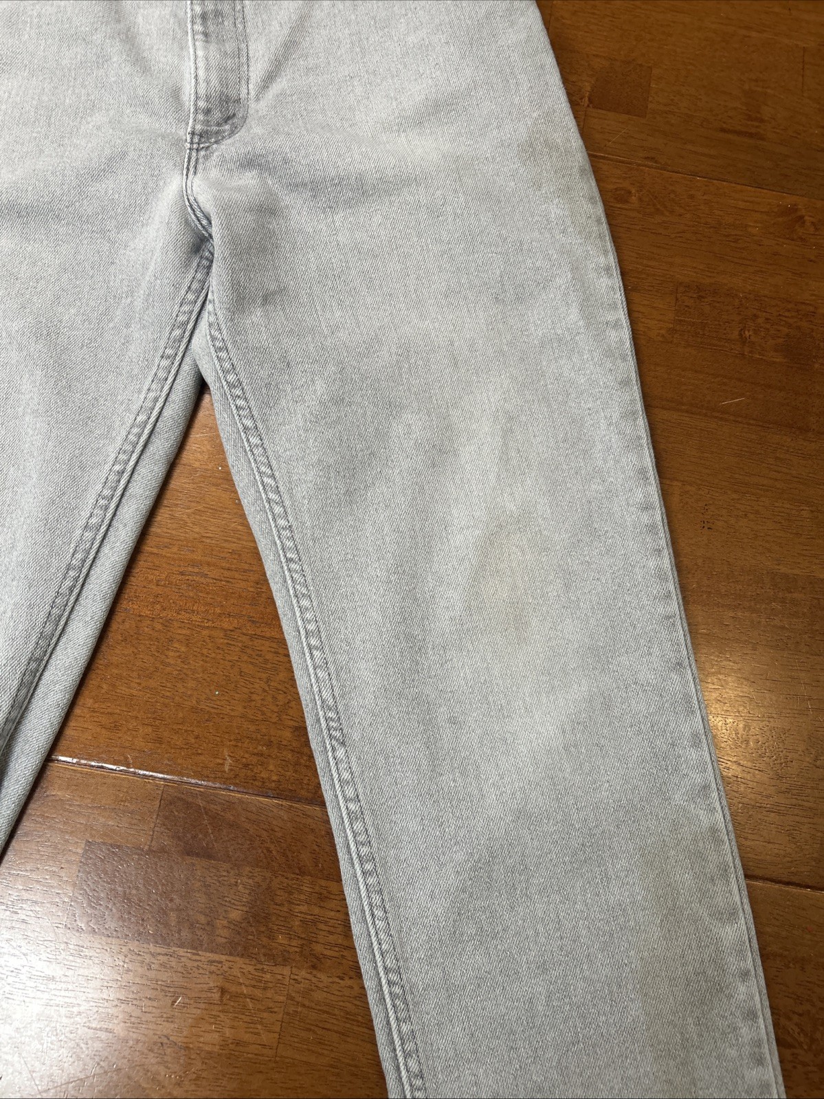 Vintage Levi’s 540 Jeans Men’s Size 36×30 Gray Flex Denim Brown Tab 90s