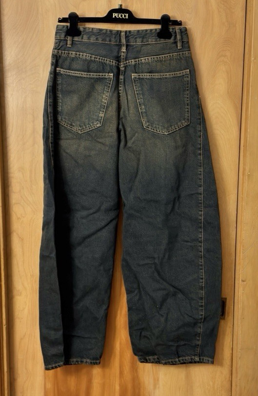 Zara Women’s TRF Oversized Mid Rise Jeans Distressed Blue Wash US 6 NWT