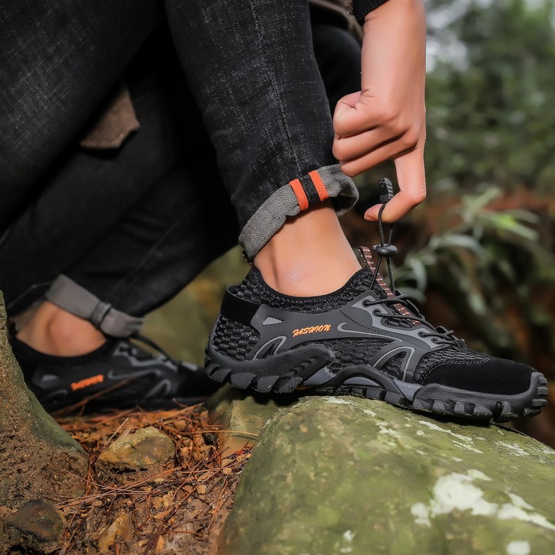 Amphibious Hiking Shoes Mens Quick Drying Water Shoes Outdoor Mesh Walking Shoes