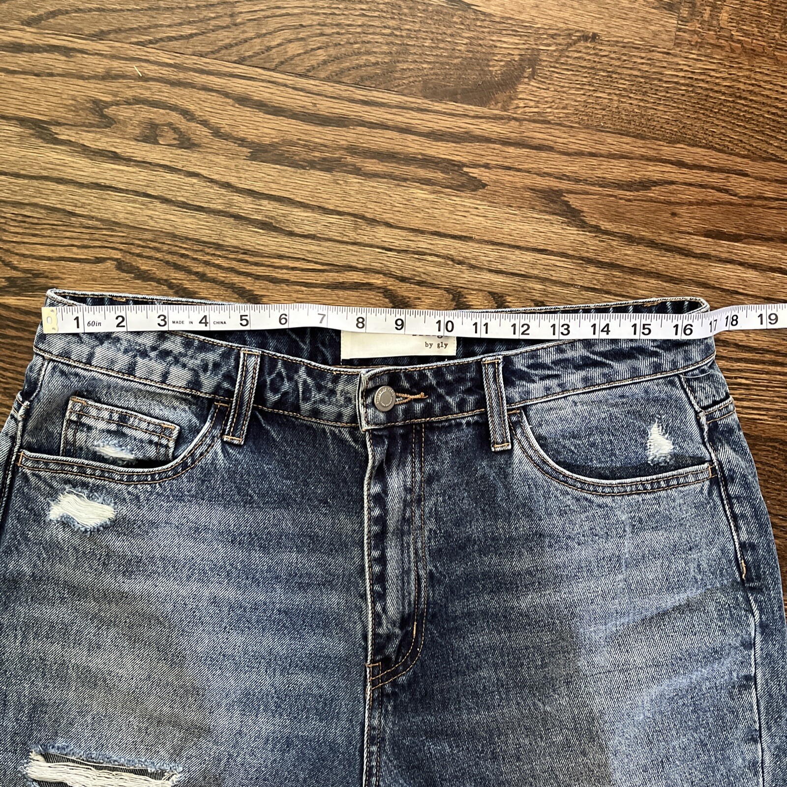 Bridge by Gly Denim Blue Jeans Distressed High Rise Mom Fit 33 X 30