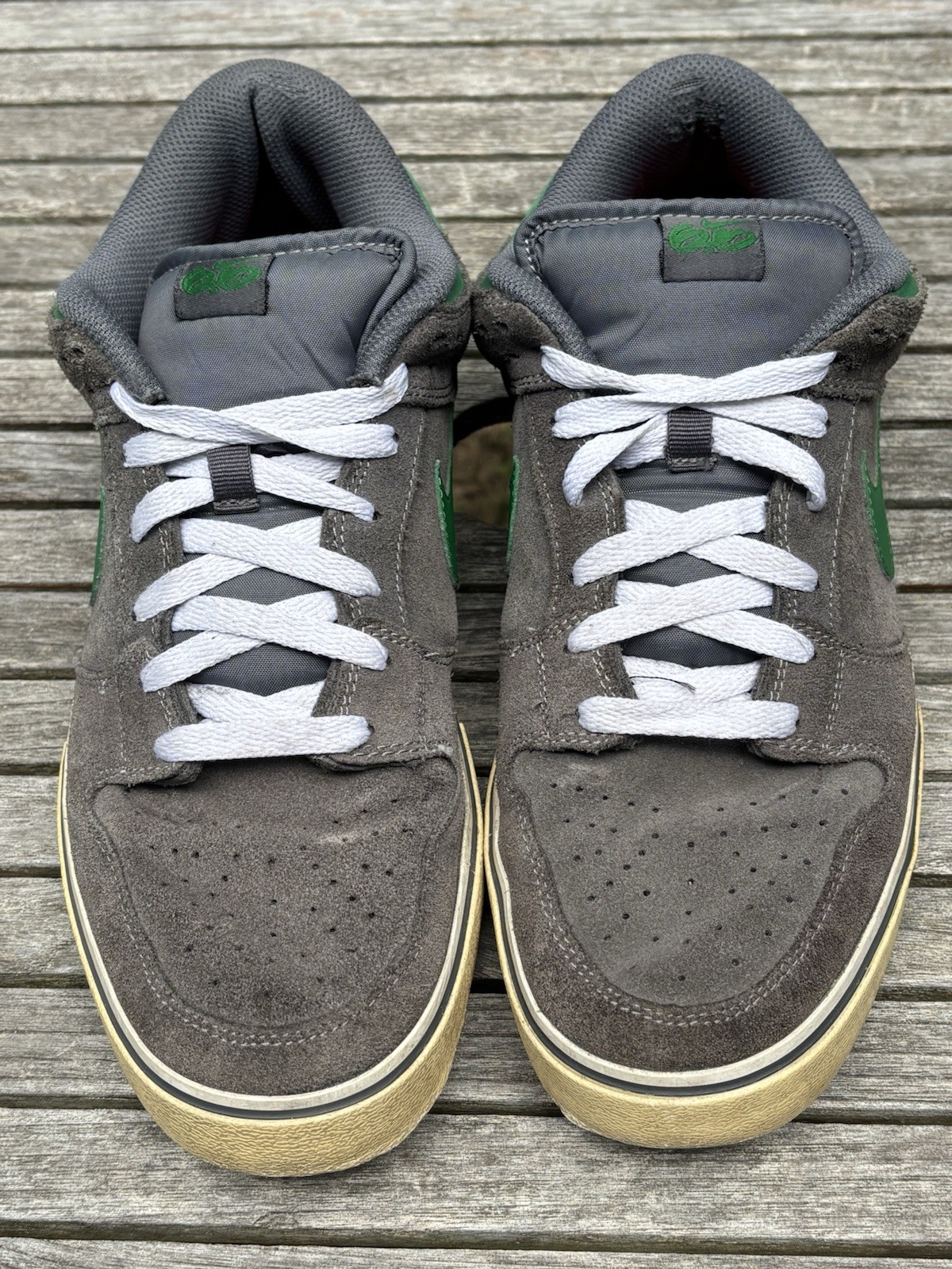 Nike Dunk Low 6.0 LR Grey Green 487925-031 Mens 11.5 Rare Skate Shoes Cushion