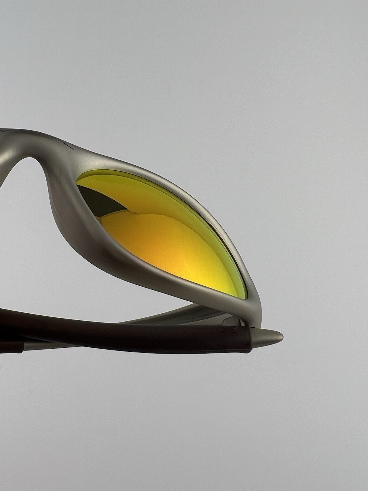 Oakley Minute 1.0 FMJ Platinum Frame Fire Iridium Lens Gold Icons XX RARE