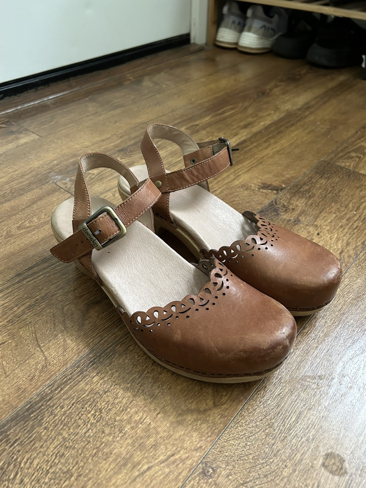 Dansko Women’s Brown Leather Marta Mary Jane Clogs Shoes Sz 38 / 8