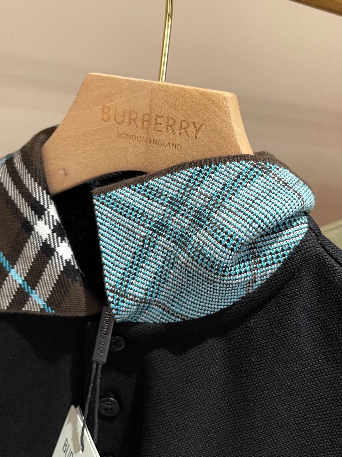BURBERRY Polo Shirt Medium Black New With Tags White/Black/Green