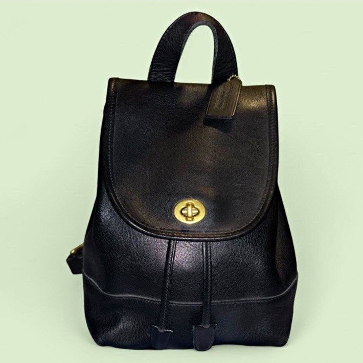VTG COACH 9960 Black Leather Backpack Turnlock