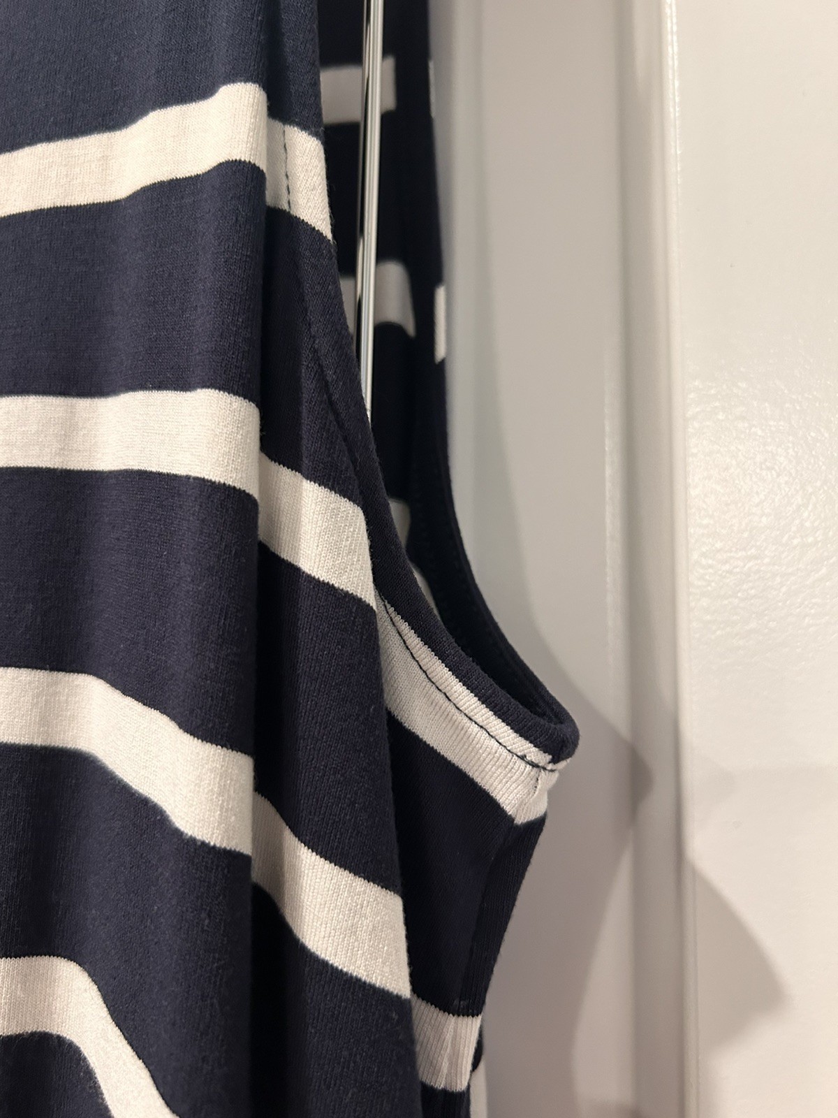 J. Jill Wearever Medium Women’s Navy/ White Striped Sleeveless Tunic Top