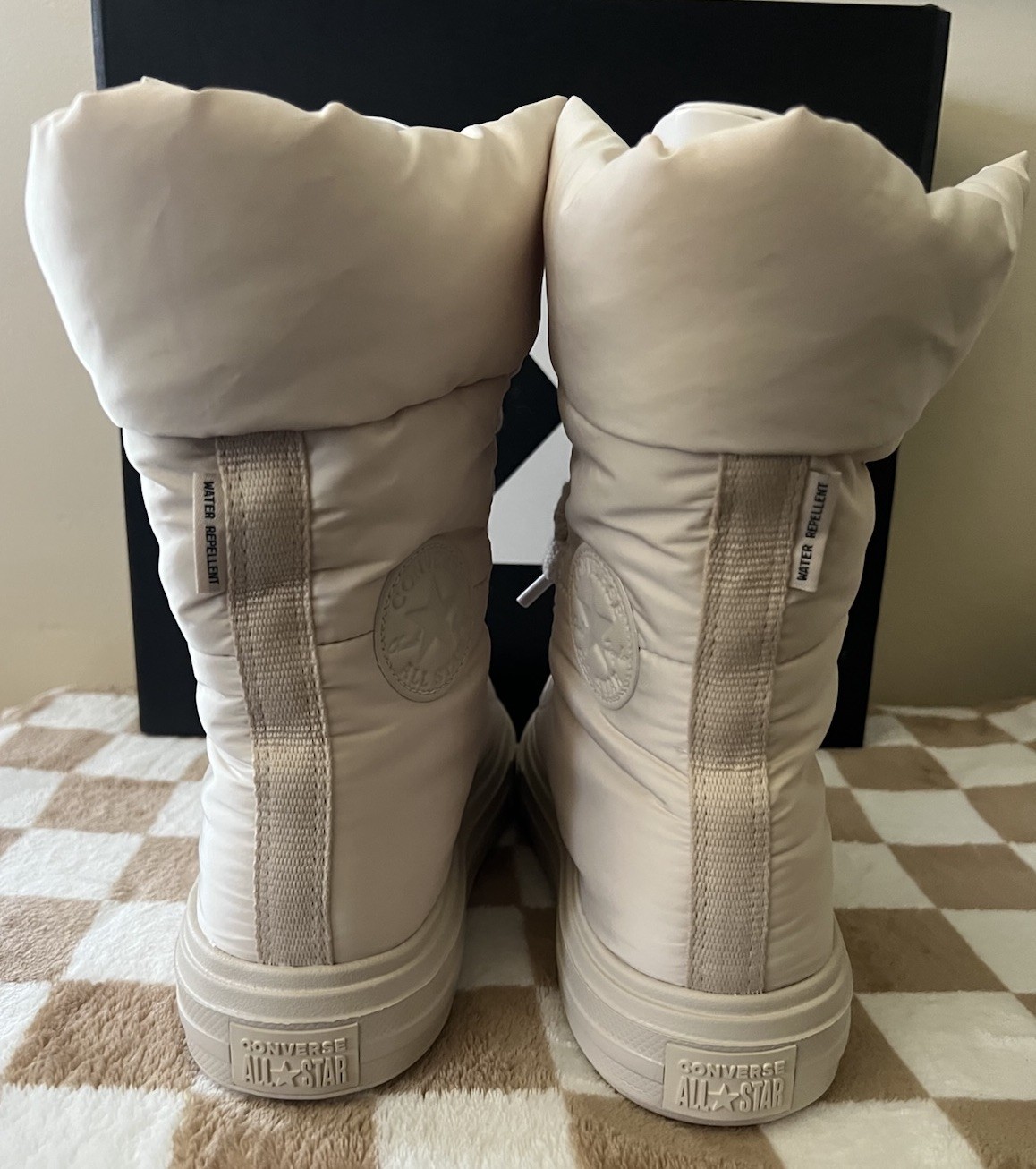 Converse CTAS Elements Boots X Hi Light Dune/Ivory A14273C Women’s Size 8 BNIB