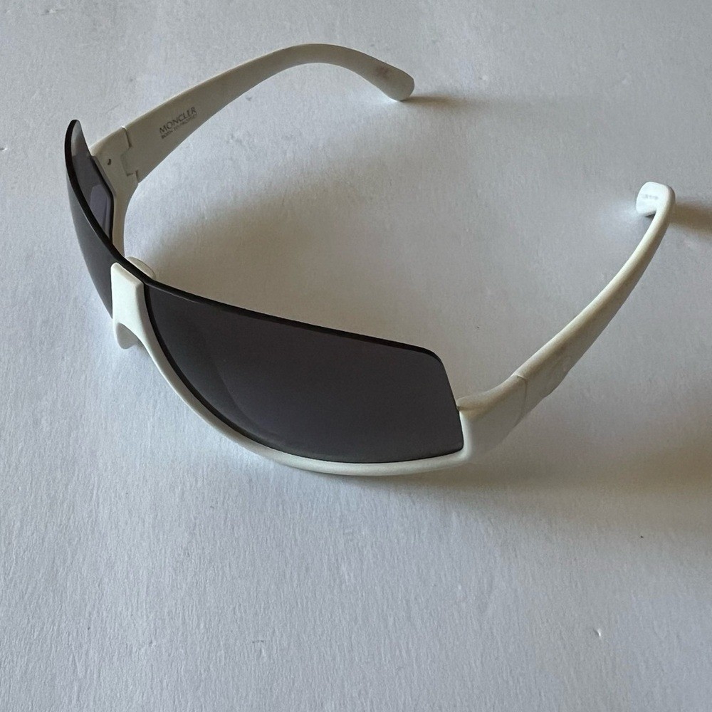 MONCLER Vyzer ML0269 21C UNISEX SEMI RIM SUNGLASSES WHITE PRE-OWNED EXCELLENT