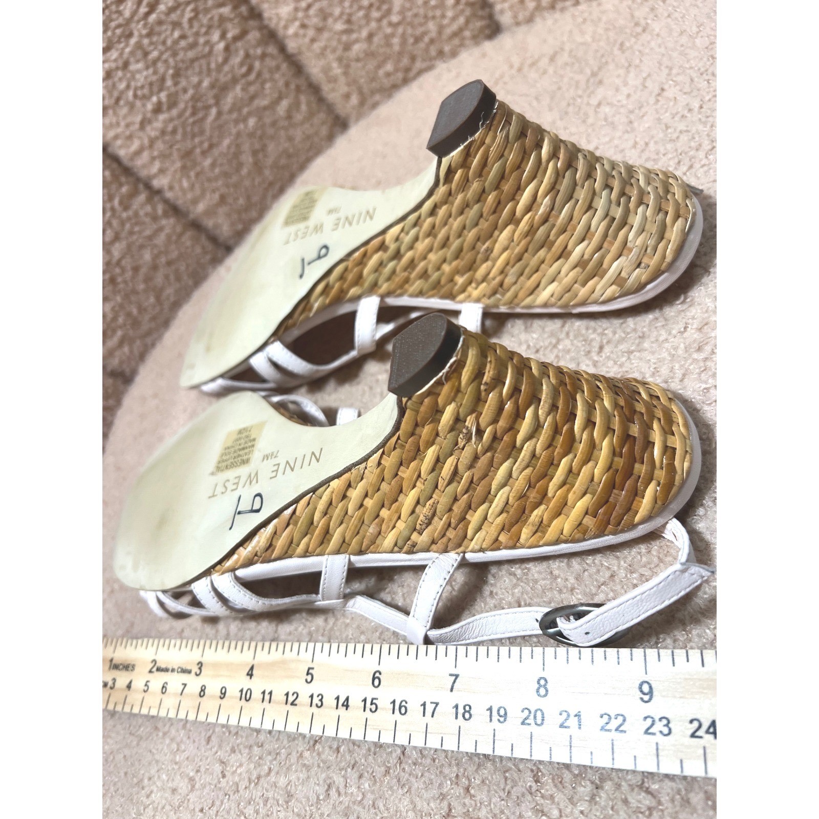 Nine West Essential Pink Leather Strappy Woven Raffia Wedge 7.5M INSOLE PEELINGS