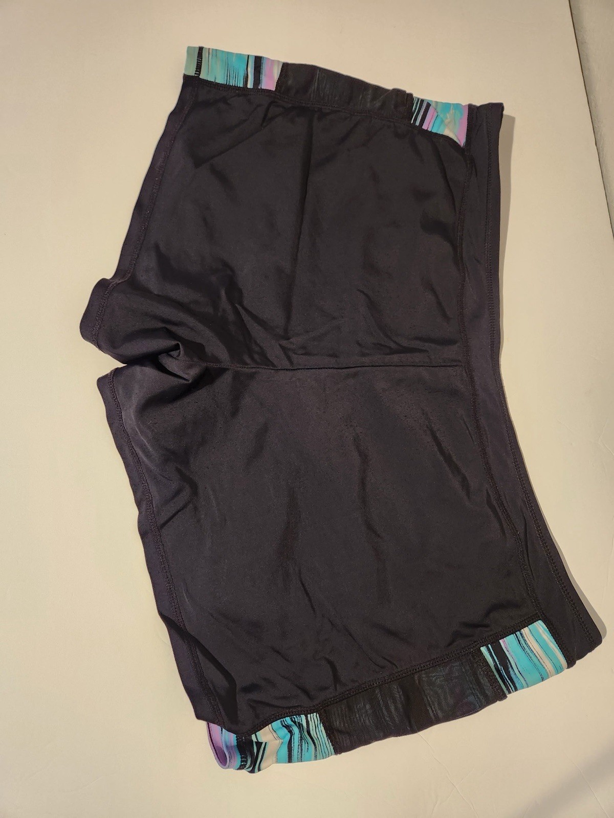 Free Country Women’s Black Striped Athletic Shorts Mesh Polyester Stretch XL
