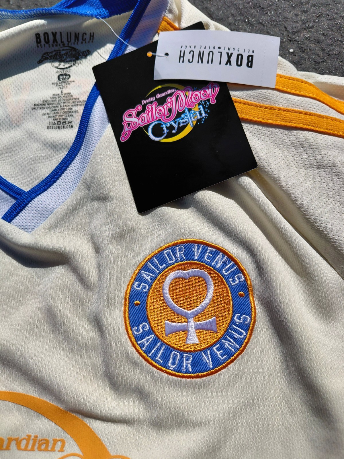 BoxLunch Sailor Moon Crystal Sailor Venus Mesh V-Neck Embroidered Tee L