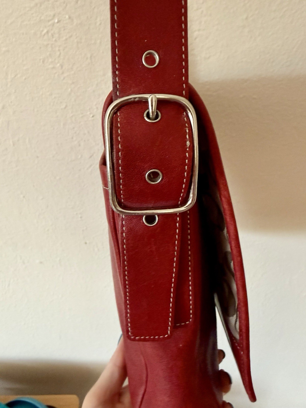 Vintage Coach 2002 red Legacy bag #K2P-9335