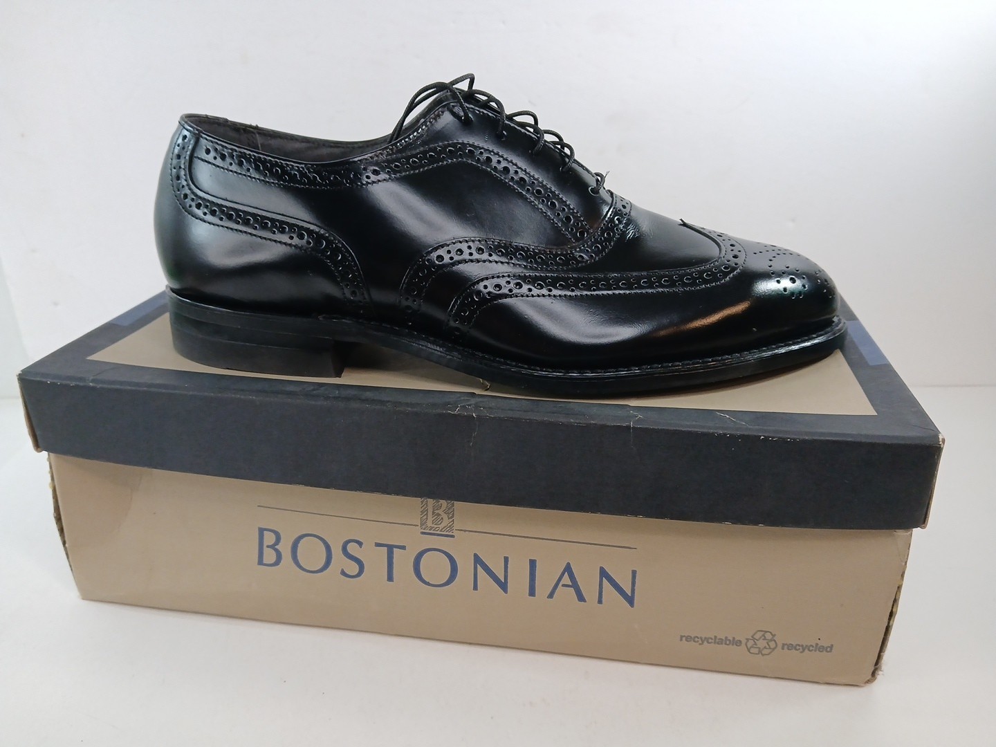 Bostonian New Iron Age Mens 9 Black Wingtip Dress Safety Shoes NIB New