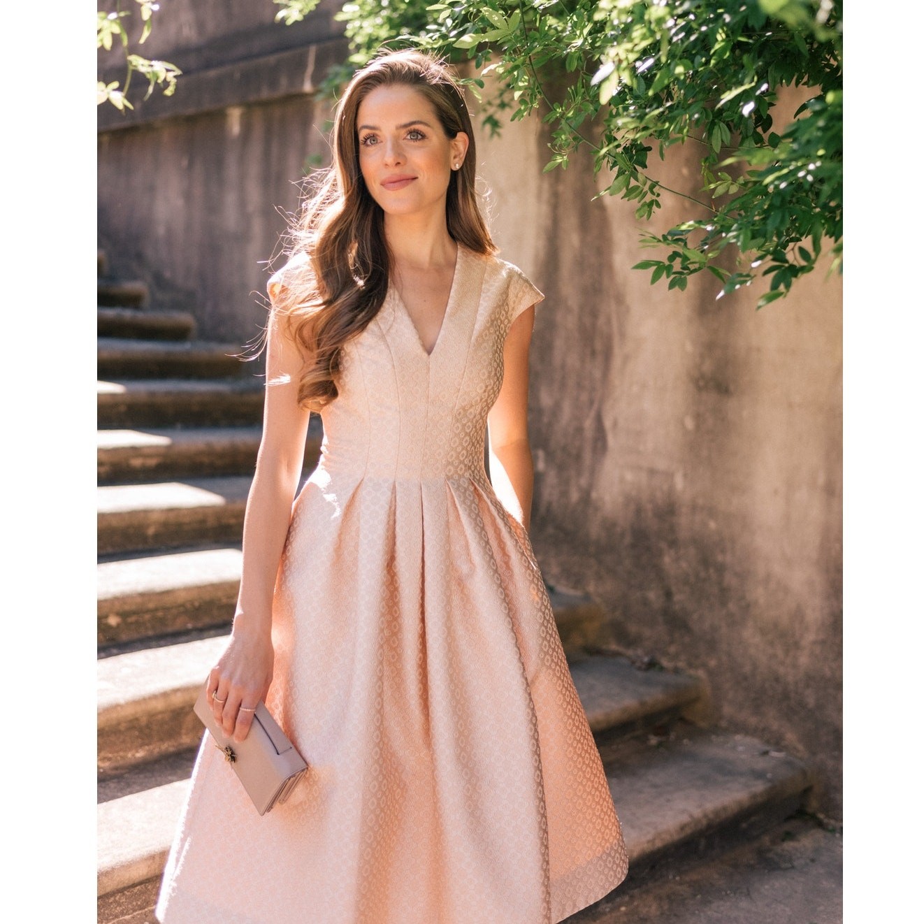 Gal Meets Glam Grace Jacquard Fit & Flare Dress 6 Sleeveless Champagne Retro