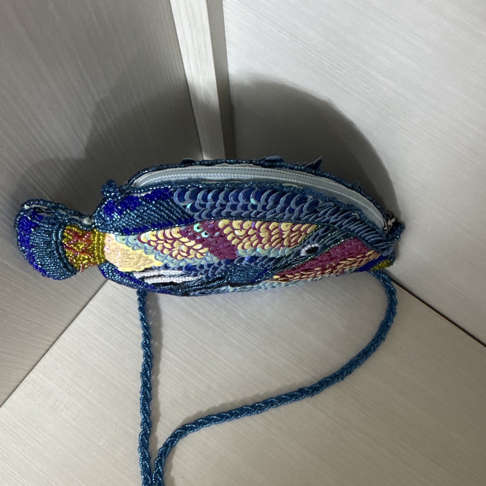 Maxi By Design Blue Multicolor Fish Crossbody Bag Beaded Sequin Zip Lined