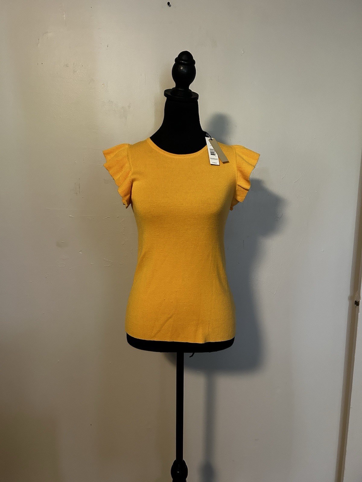 Tahari Women’s Maternity XS Yellow Solid Knit Round Neck Ruffle Sleeve Top