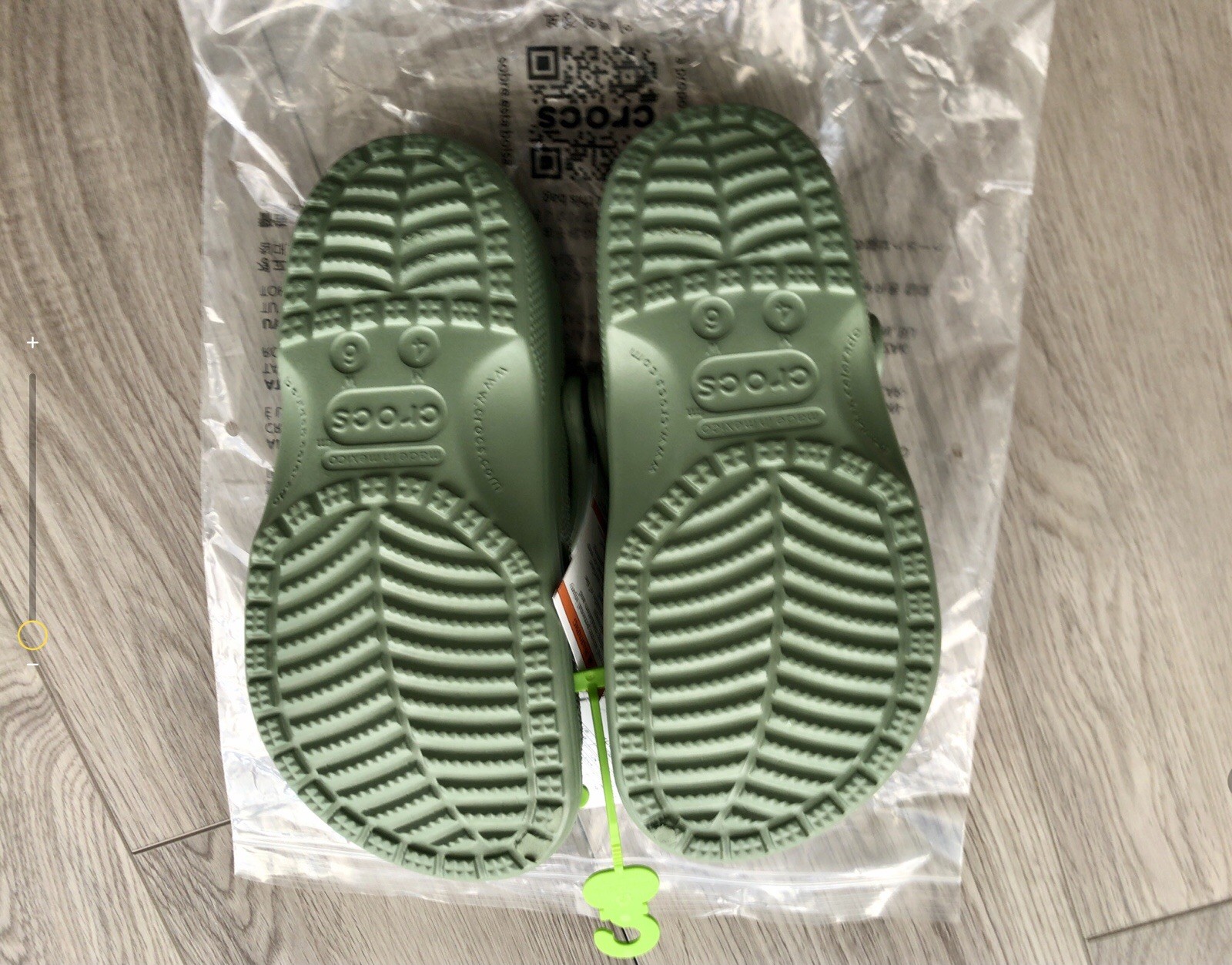 Crocs Classic 10001-308 Green Adult Slip-On Sandals Lightweight Size W6 / M4