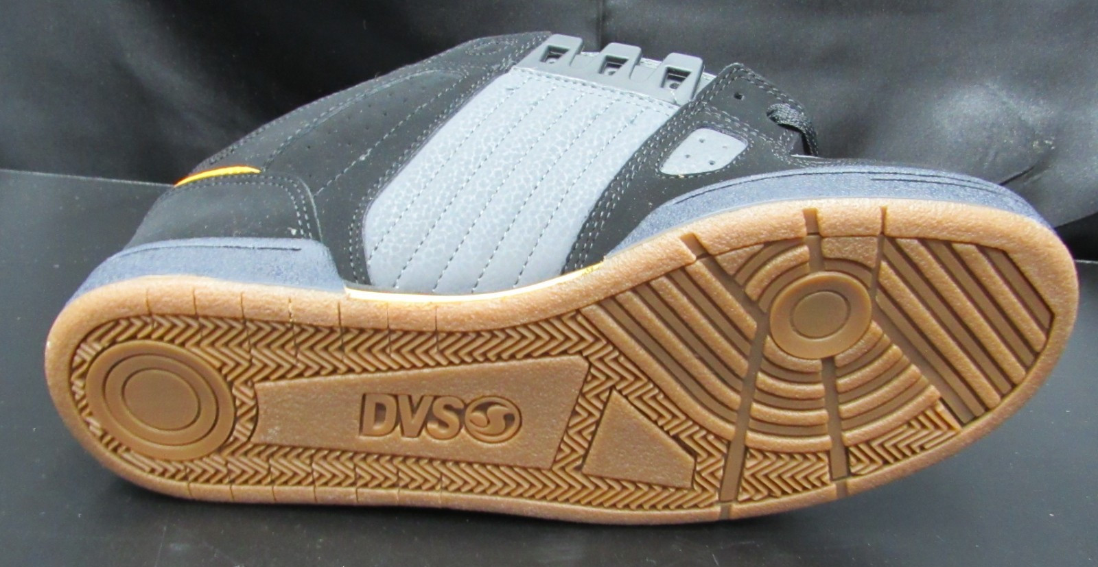 DVS Skateboard Shoes Celsius Black/Orange/Blue MEN’S 8.5