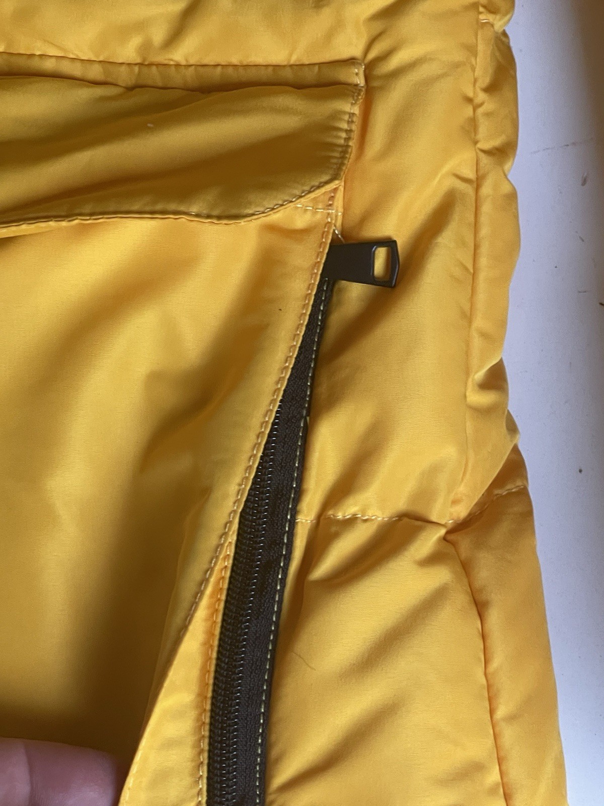 Northern Expedition Classic Model Yellow Parka Jacket Men’s Medium Hooded Coat