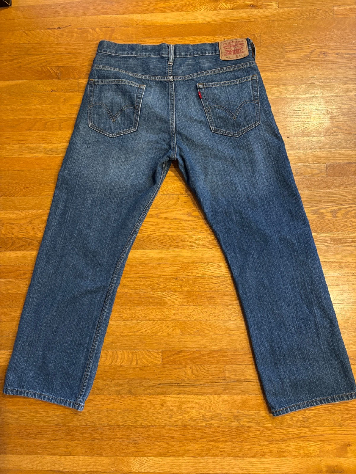 Vintage Levi’s 569 Loose Straight Fit Men’s Jeans W33 L30 Blue Denim Y2K