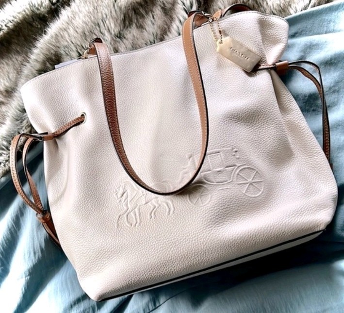 Coach Andy Tote CA165 Horse and Carriage Chalk Pebble Leather Shoulder Tote