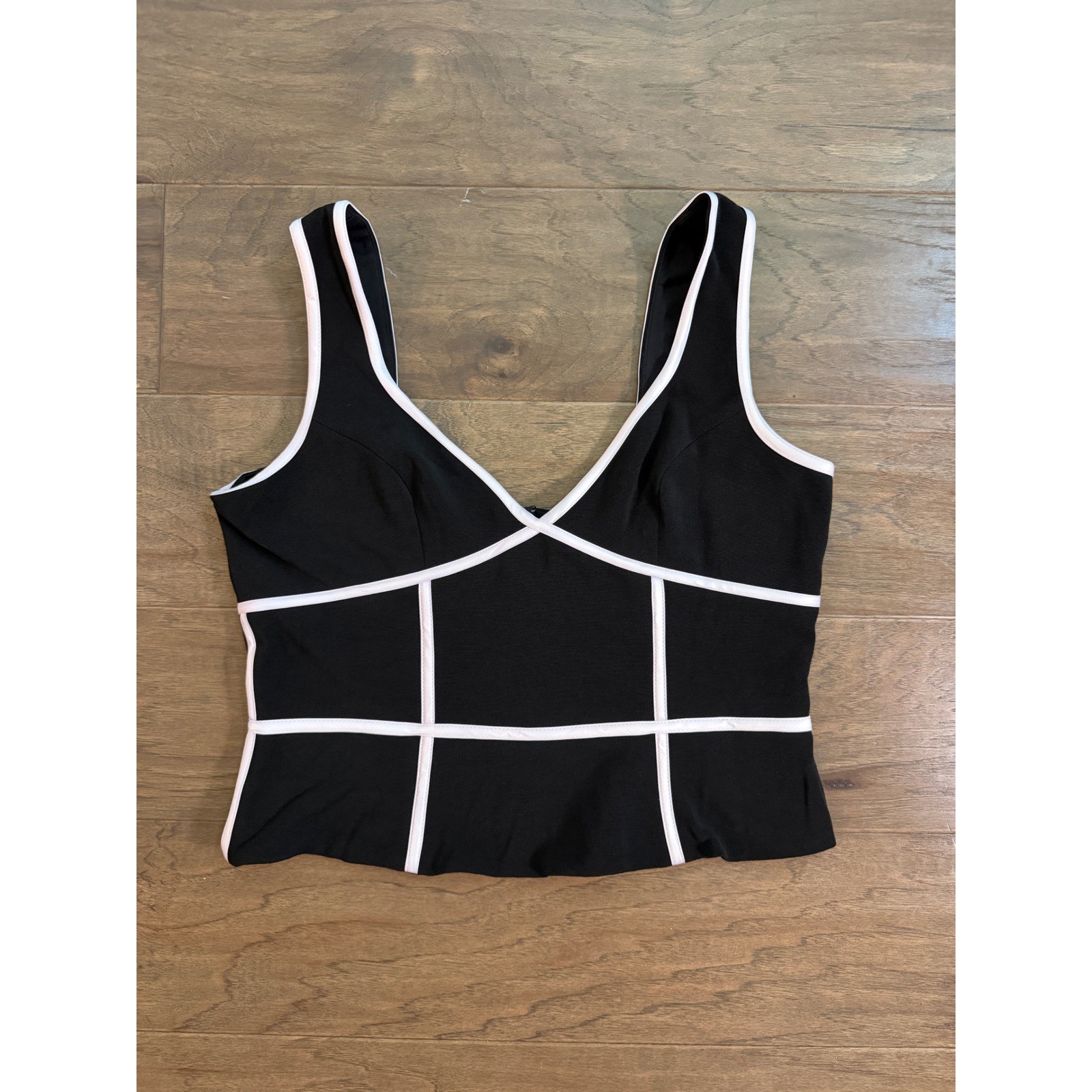 Cache Black White Geometric V-Neck Crop Top Tank Back Zip Size 12 Vintage Style