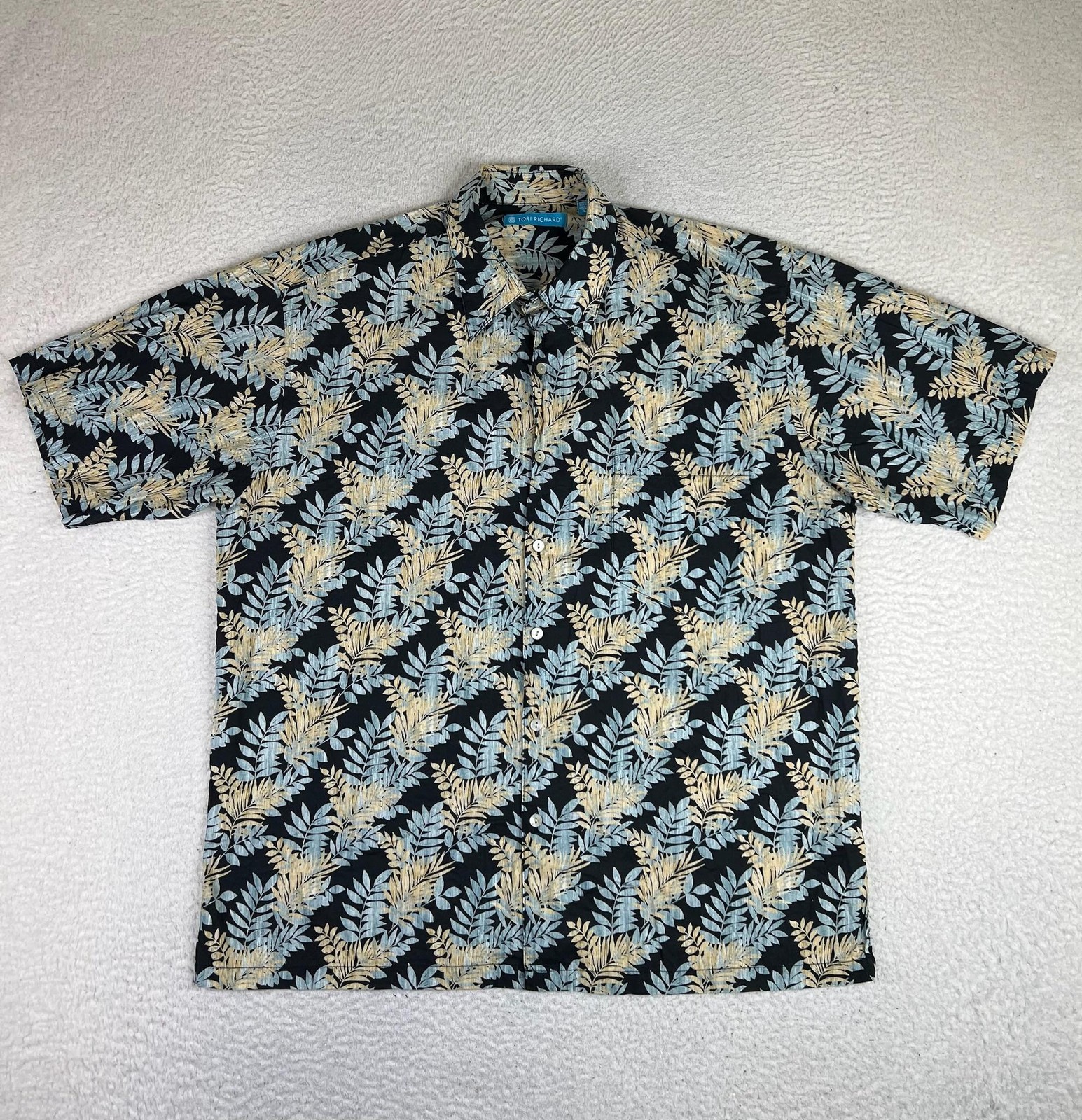 Tori Richard Shirt Mens Large Black Leaf Lawn Short Sleeve Button Up Hawaiian