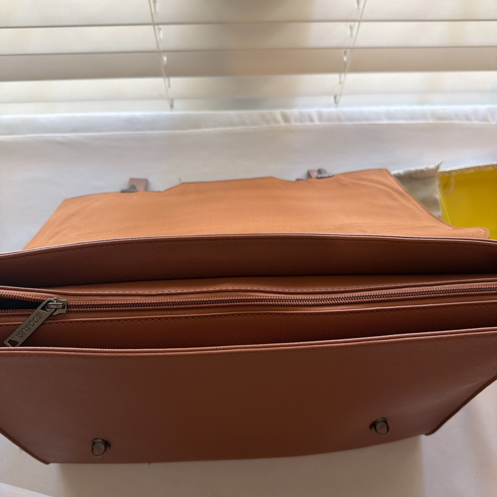 Ecosusi Brown Vegan Leather Briefcase Messenger Laptop Bag