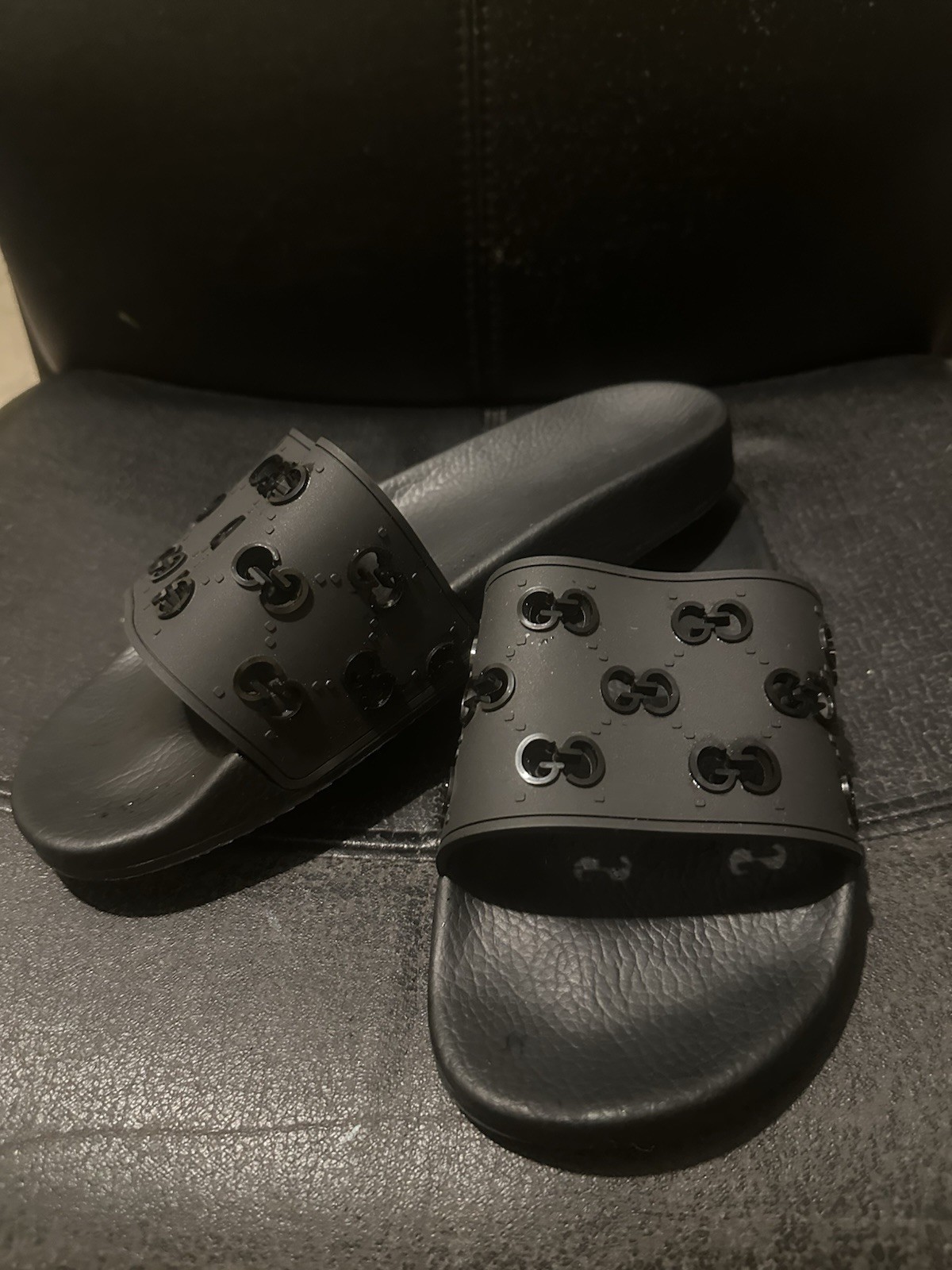 Gucci Black Rubber Slide Sandals Men Logo Slip-On US 9.5 Casual Summer