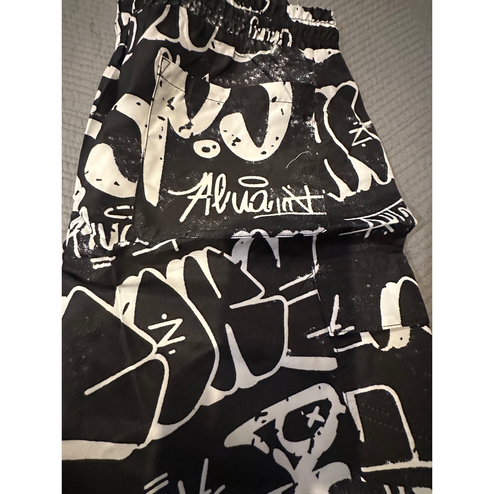 Centro Mens Graffiti Print Swim Trunks Black White Cargo Pocket MS1004 Large NWT