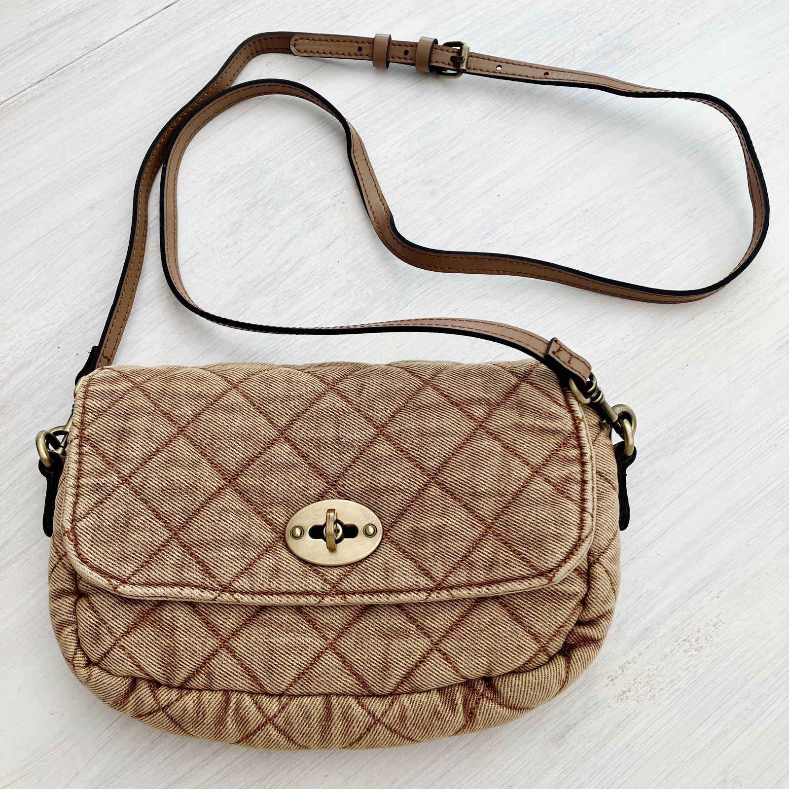 NEW Patricia Nash Bonny Quilted Denim Crossbody Shoulder Bag Beige Boho Casual