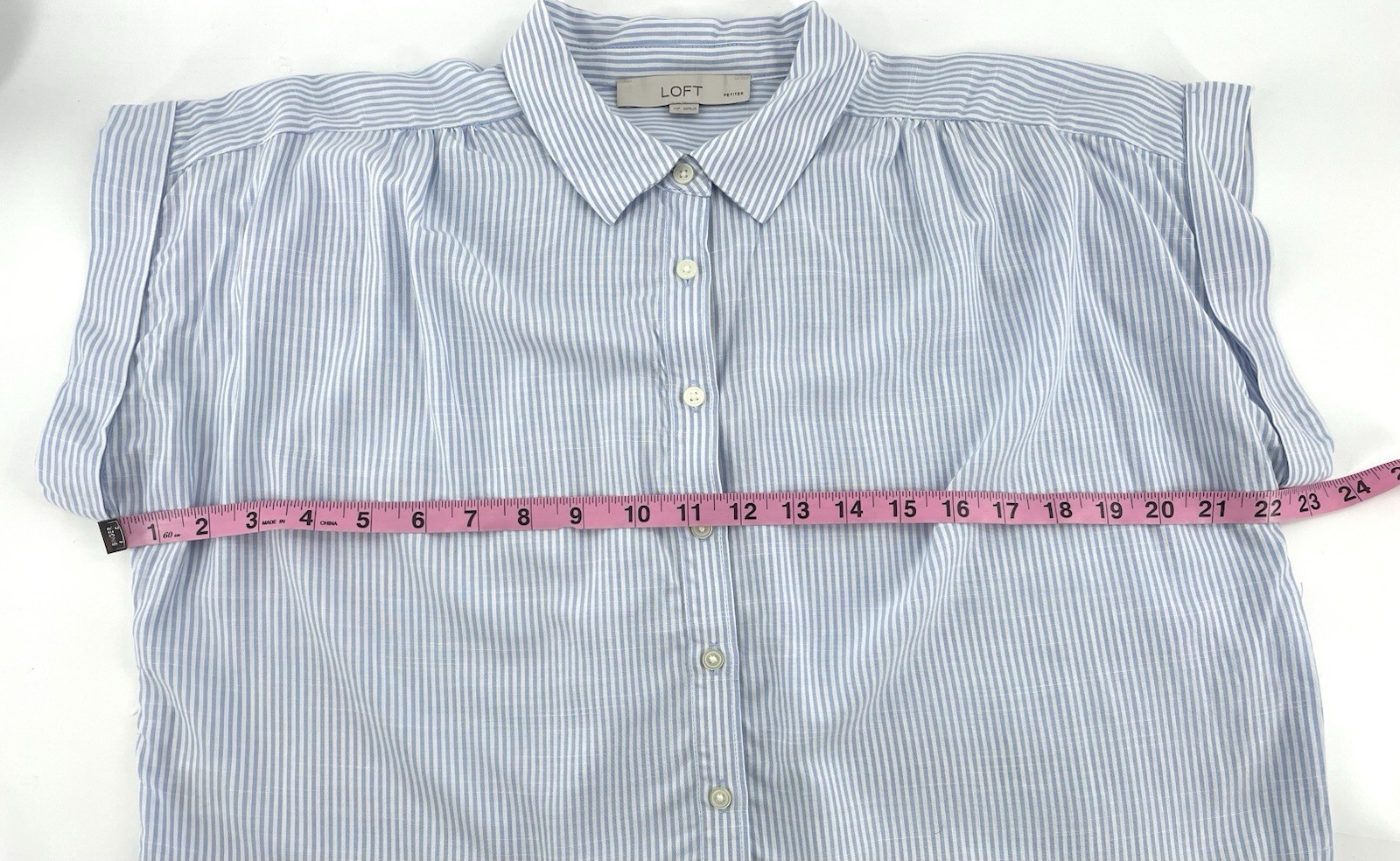 LOFT Medium Petite Blue Striped Coastal Chic Blouse Button Up Relaxed Fit