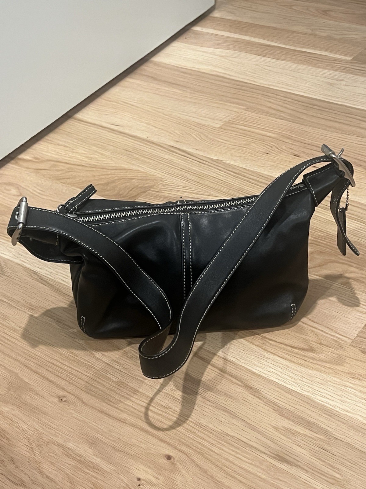 COACH 9564 Black Leather Legacy Demi Hobo Shoulder Bag Vintage