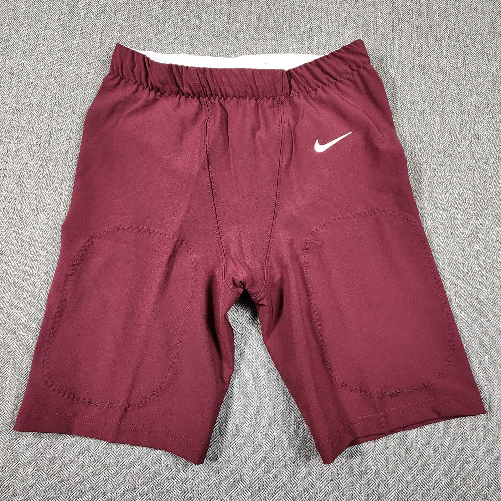 NIKE Mens M Vapor Untouchable Red Short Tights Football CW3972-610