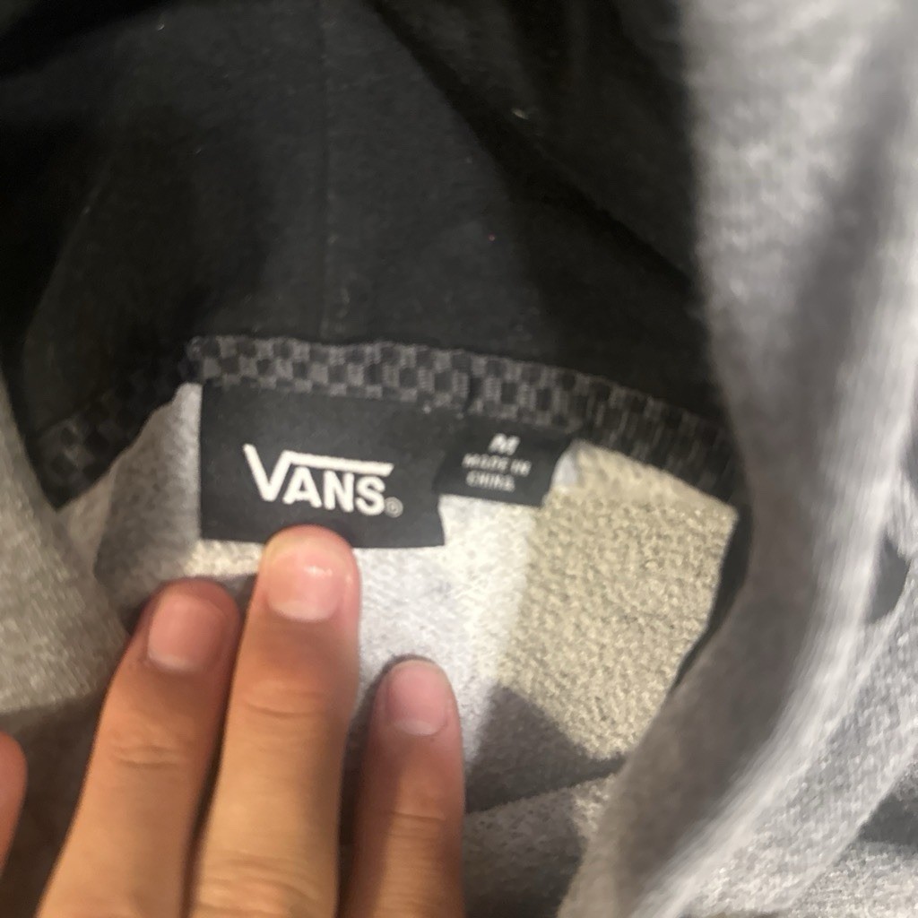 VANS Off The Wall Gray Pullover Hoodie M Fleece Graphic Logo Pockets
