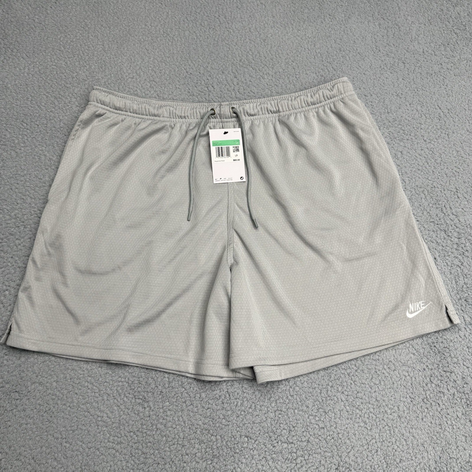 Nike Shorts Mens XL Gray Club Flow Mesh Gym Outdoor Above Knee FN3514 077