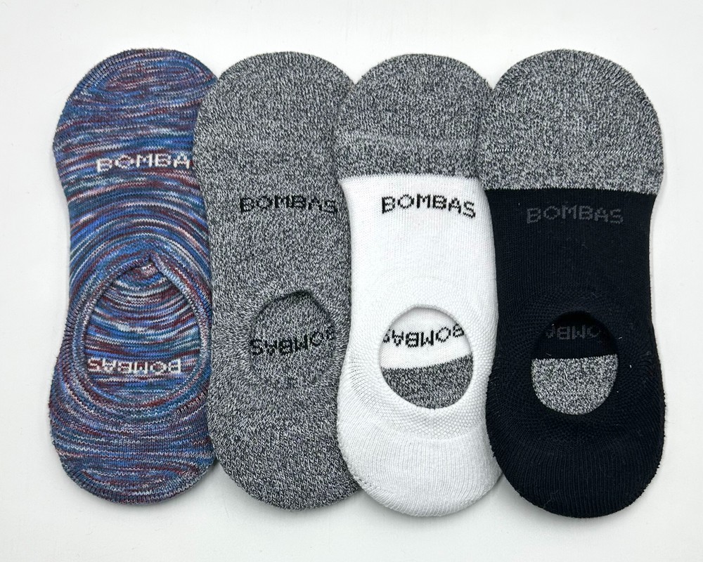 4 pairs Men’s Cushioned No Show Socks 4 Colors Mix Size Med Classics BOMBAS