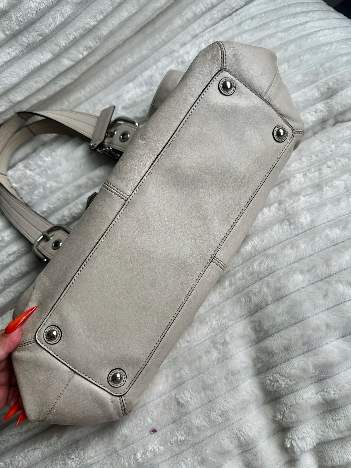 Coach Cream Leather Shoulder Bag